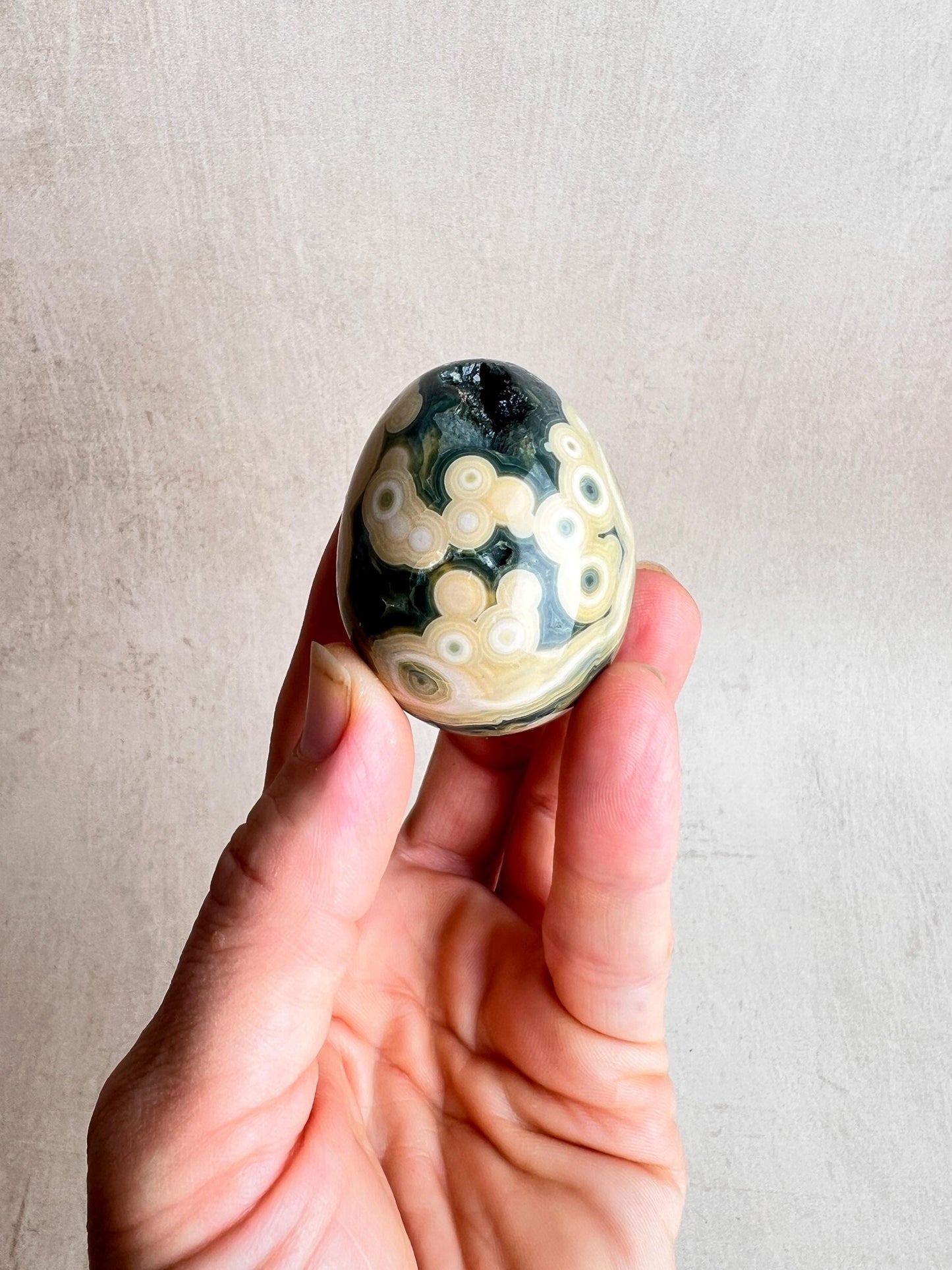 Ocean Jasper Egg – Polished Healing Crystal for Meditation (46mm x 36mm)