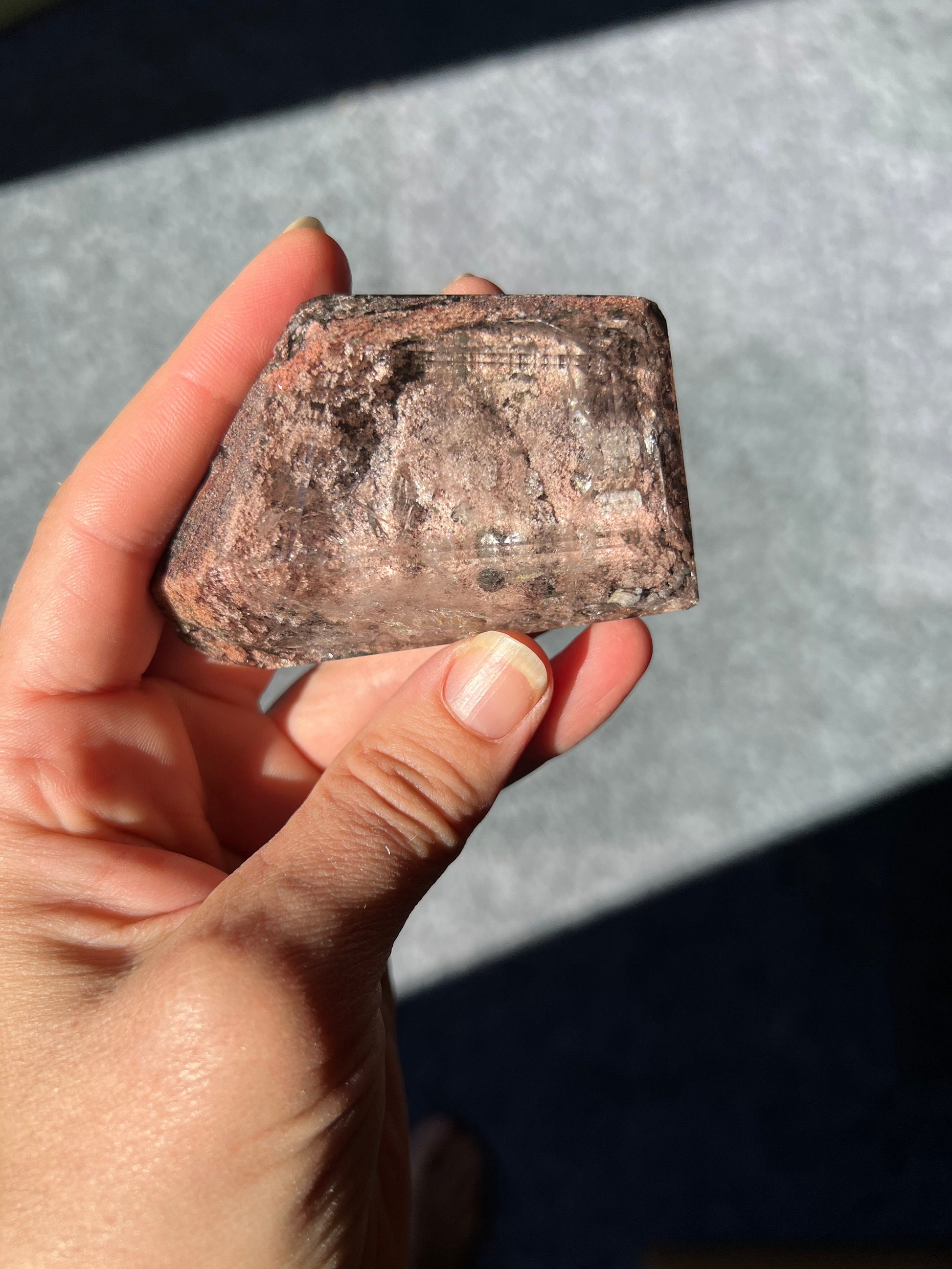 Lodolite Garden Quartz Crystal semi Polish LQ10