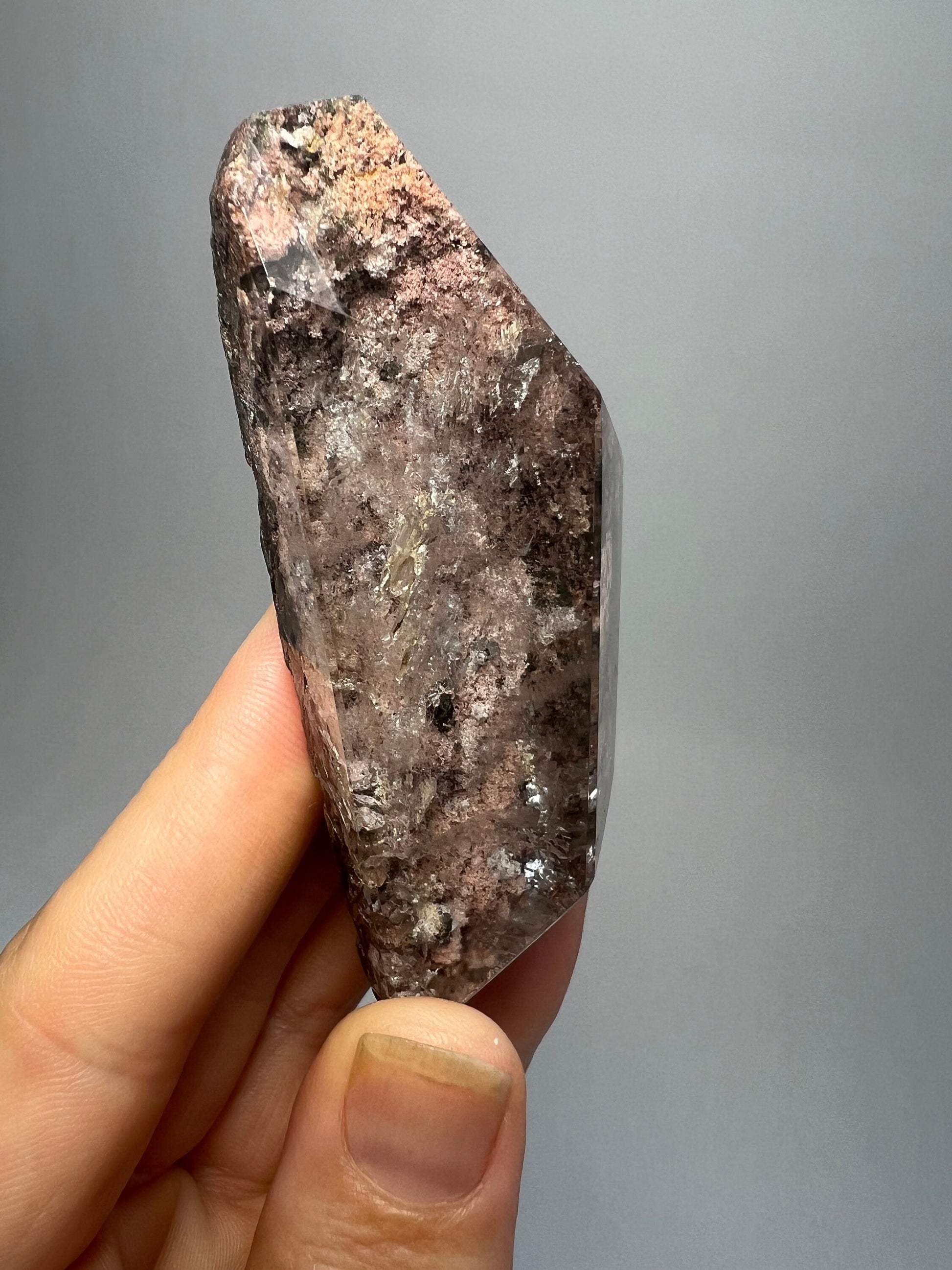 Lodolite Garden Quartz Crystal semi Polish LQ10
