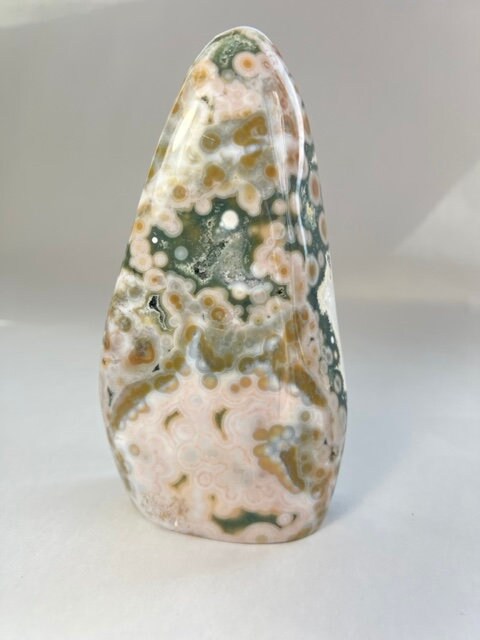 Vein 8 Ocean Jasper Free Form / Pink and Green / Bullseye Orbs / OJU24