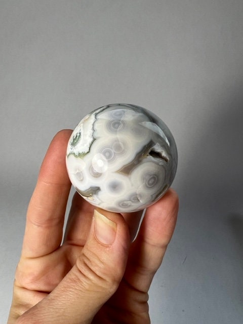 Old Stock Ocean Jasper Sphere / Vein 1-2 sphere / OJS4