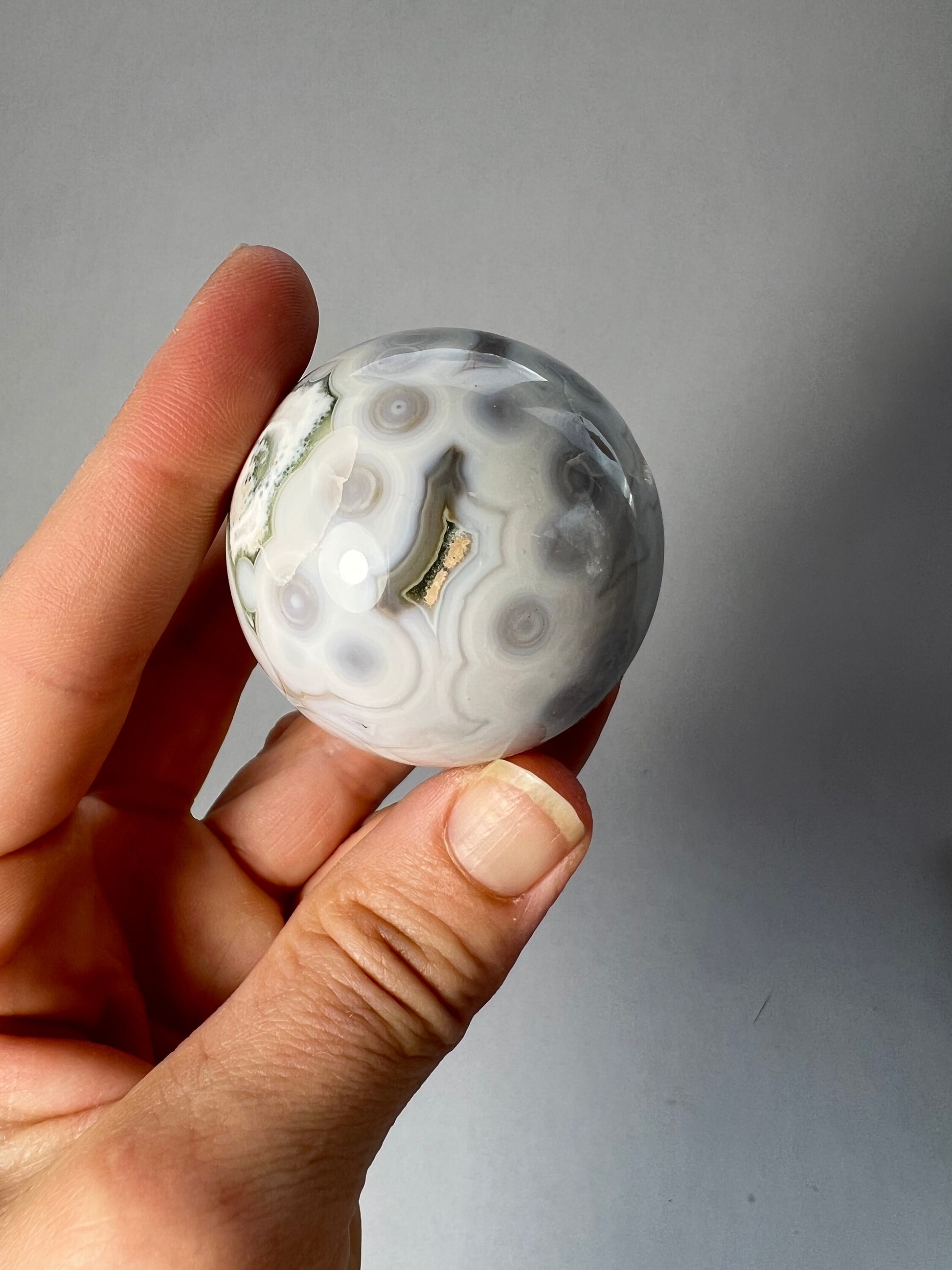 Old Stock Ocean Jasper Sphere / Vein 1-2 sphere / OJS4