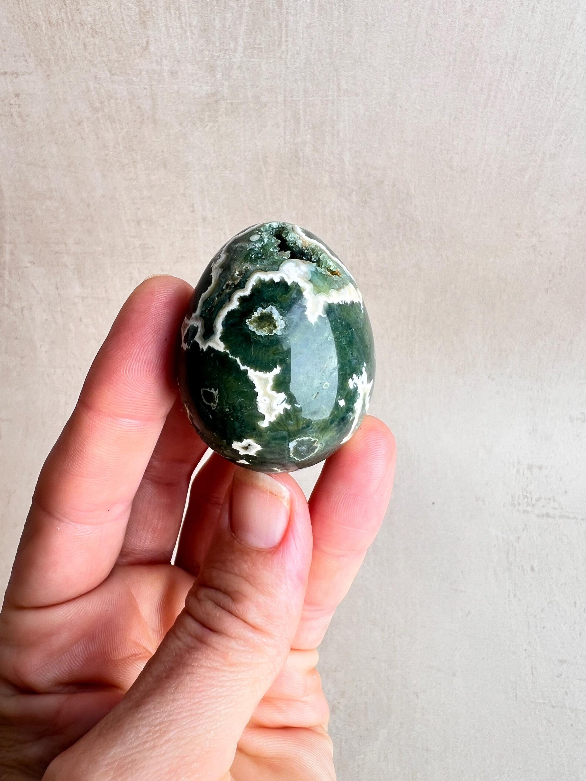 Polished Ocean Jasper Egg – Natural Calming Crystal, Meditation Stone (44 mm)