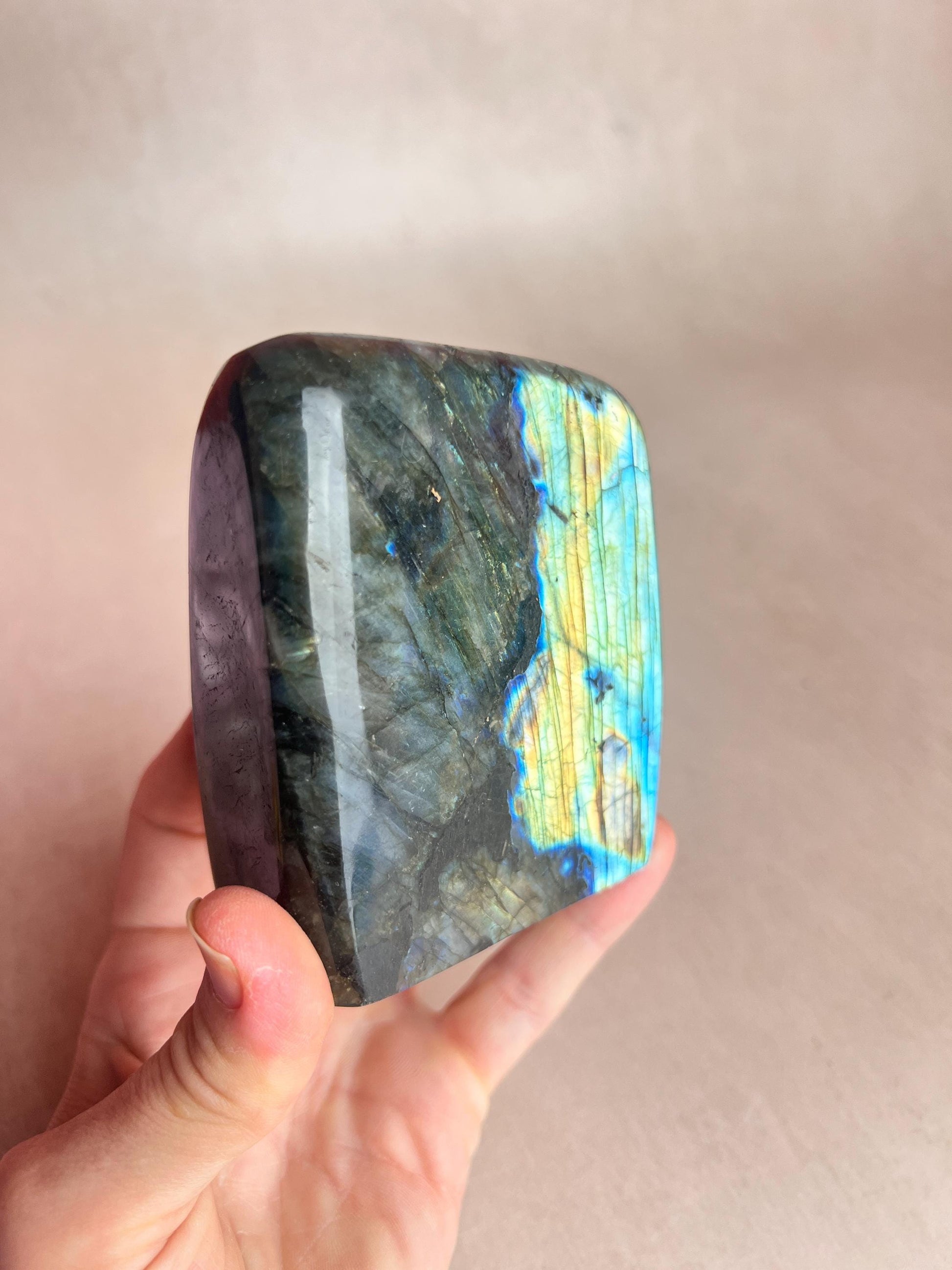 Flashy Blue Labradorite Free Form: Polished Healing Crystal, Spiritual Decor