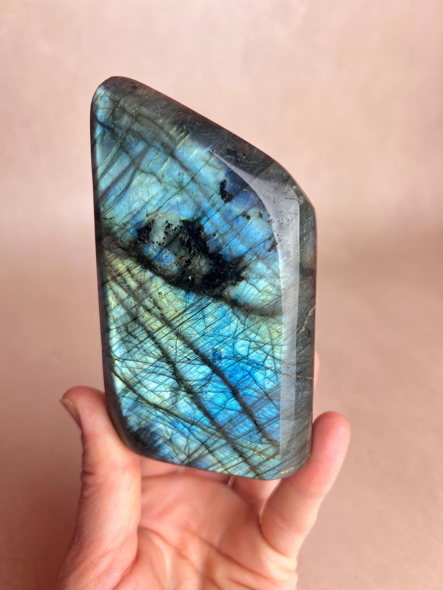 Flashy Labradorite Free Form: Polished Crystal Healing Stone