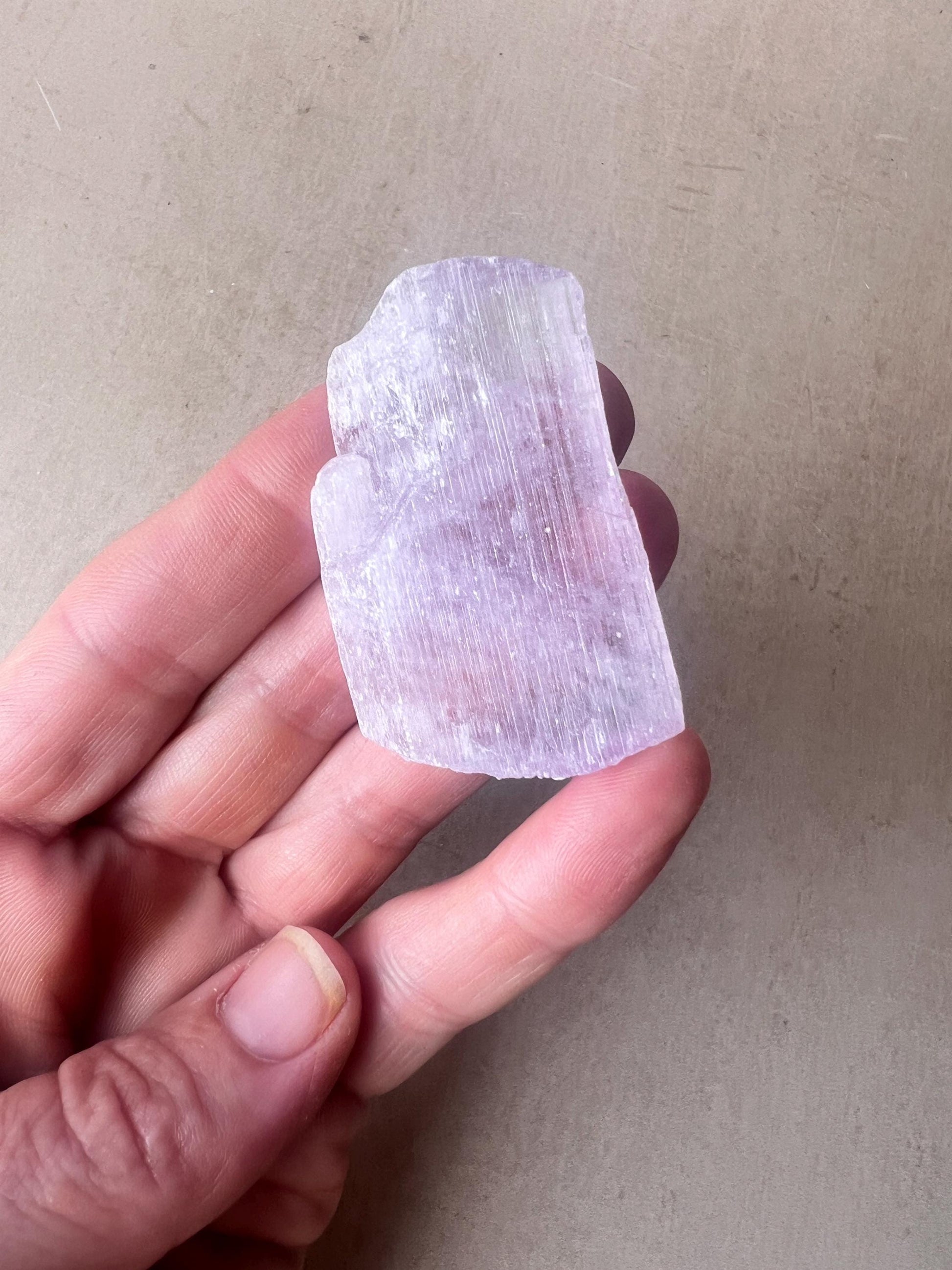 Kunzite Natural Crystal : Violet Spodumene from Afghanistan