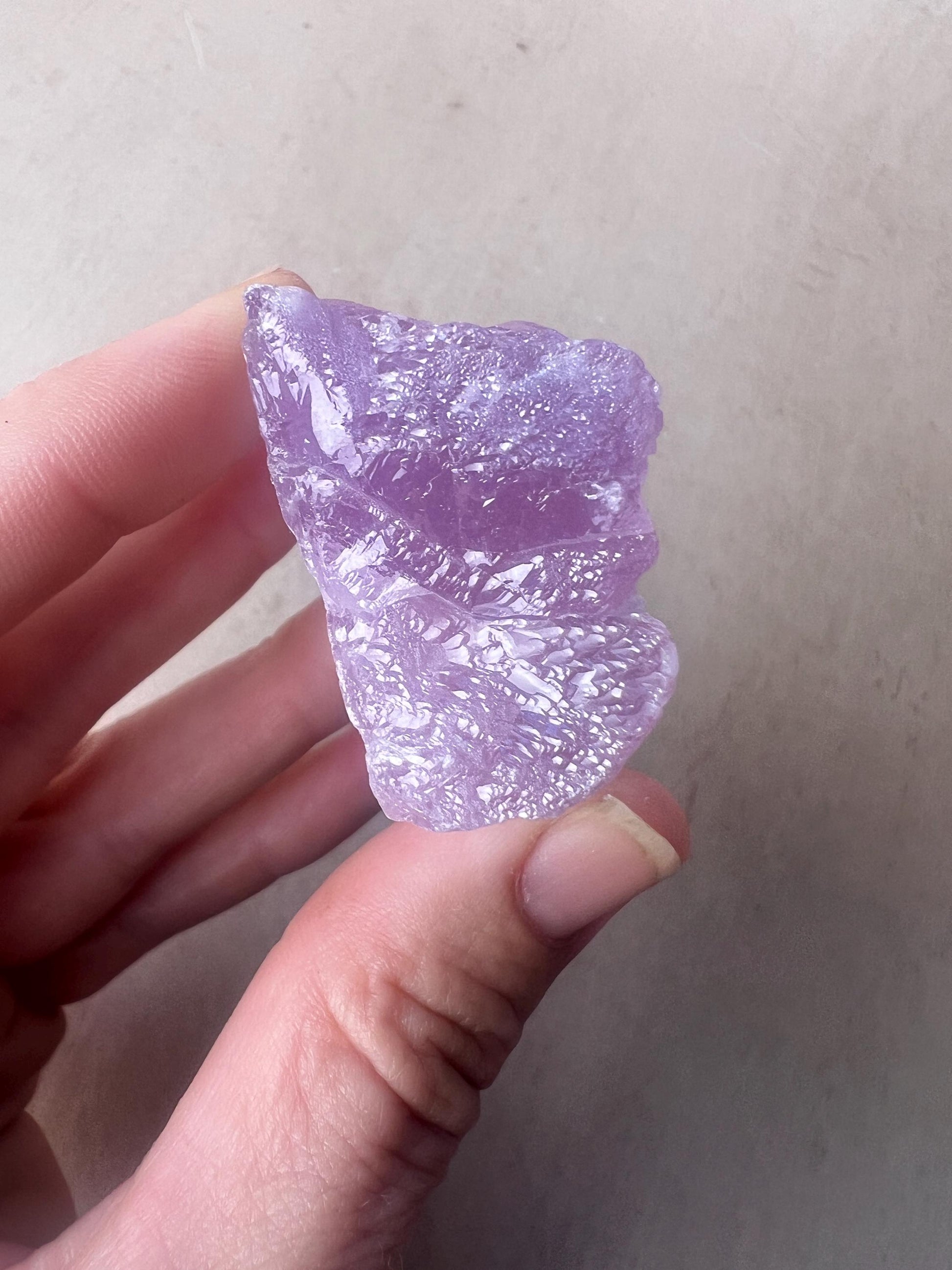Kunzite Natural Crystal : Violet Spodumene from Afghanistan