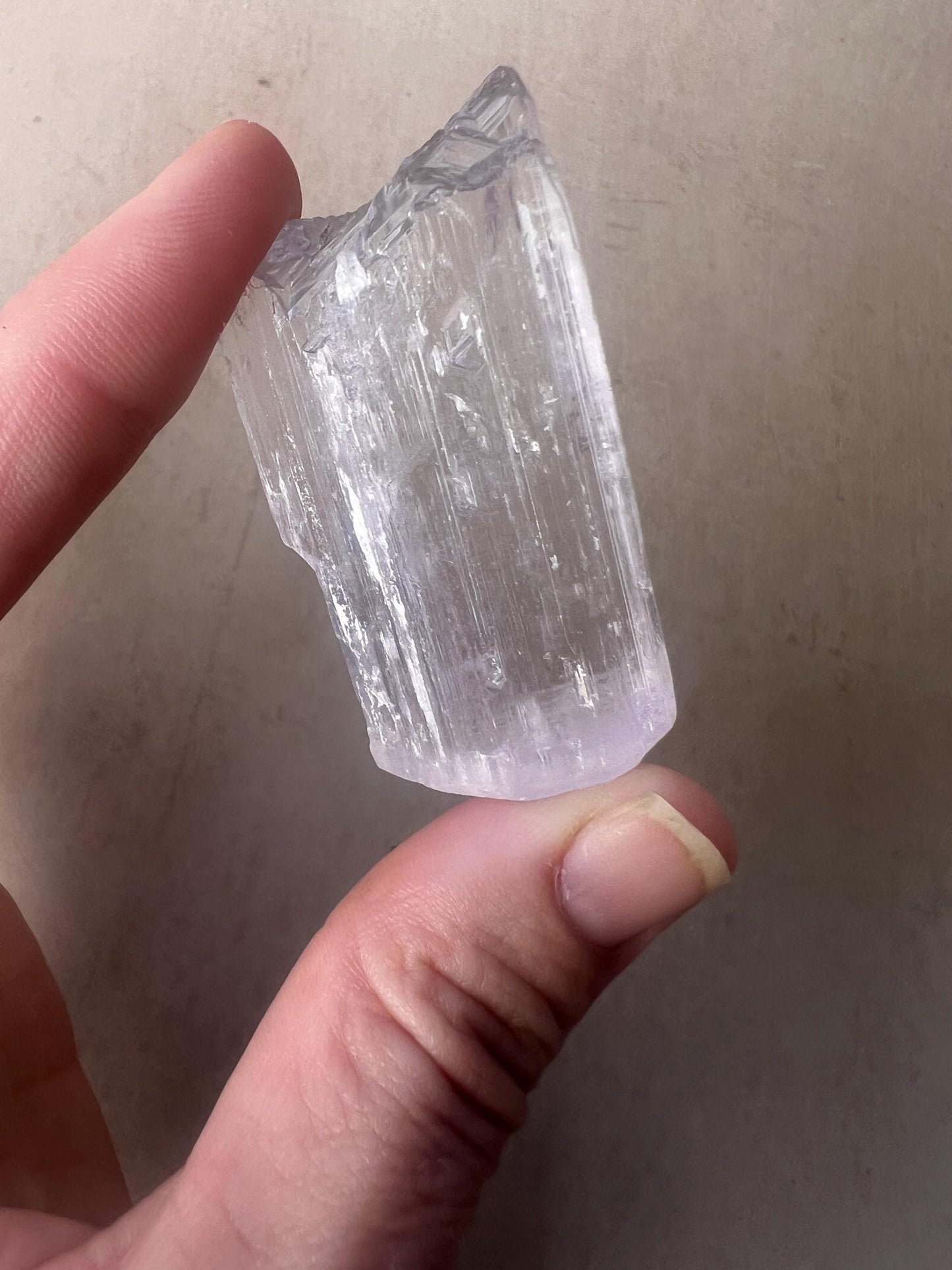 Kunzite Natural Crystal : Violet Spodumene from Afghanistan