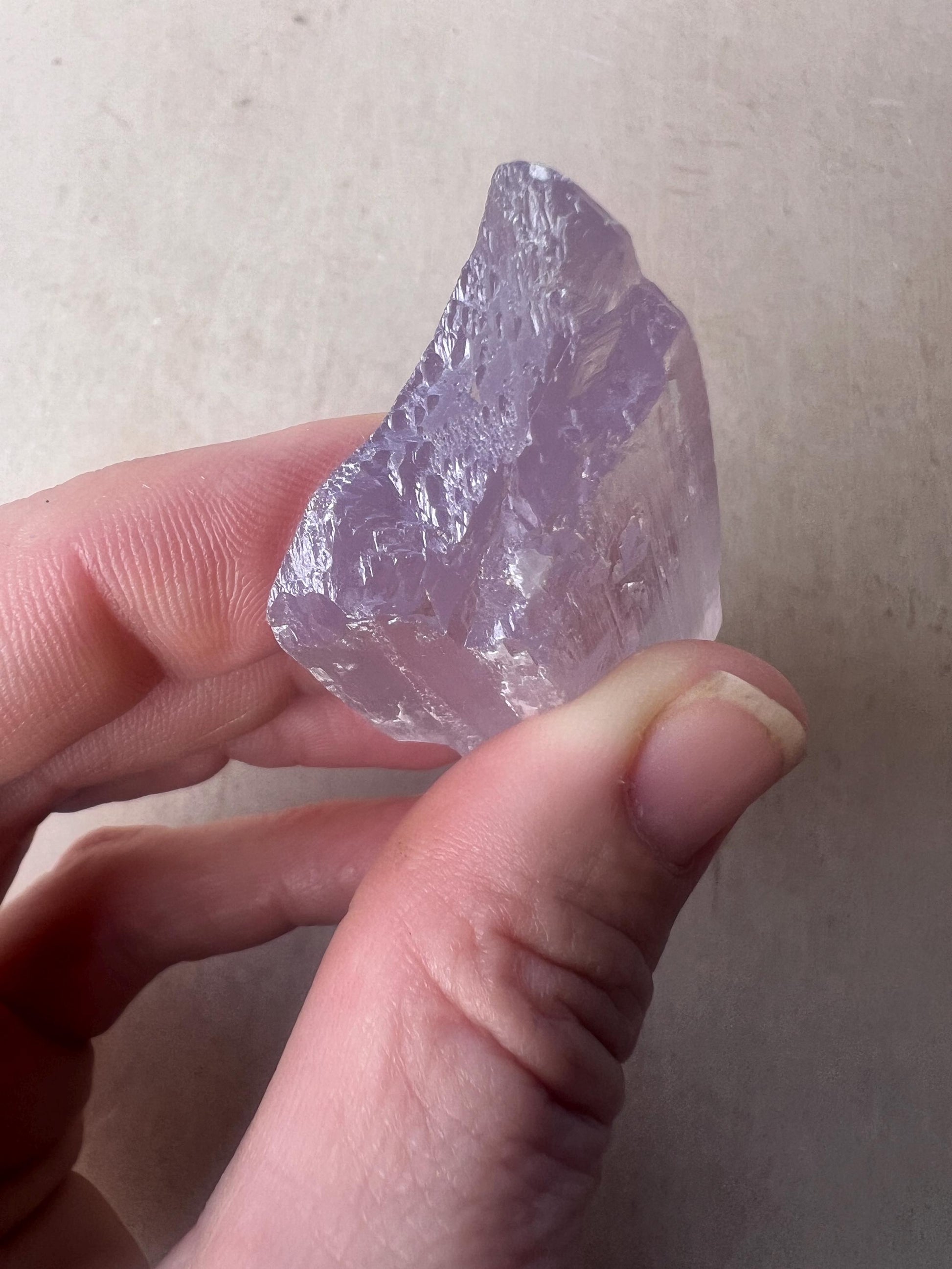 Kunzite Natural Crystal : Violet Spodumene from Afghanistan