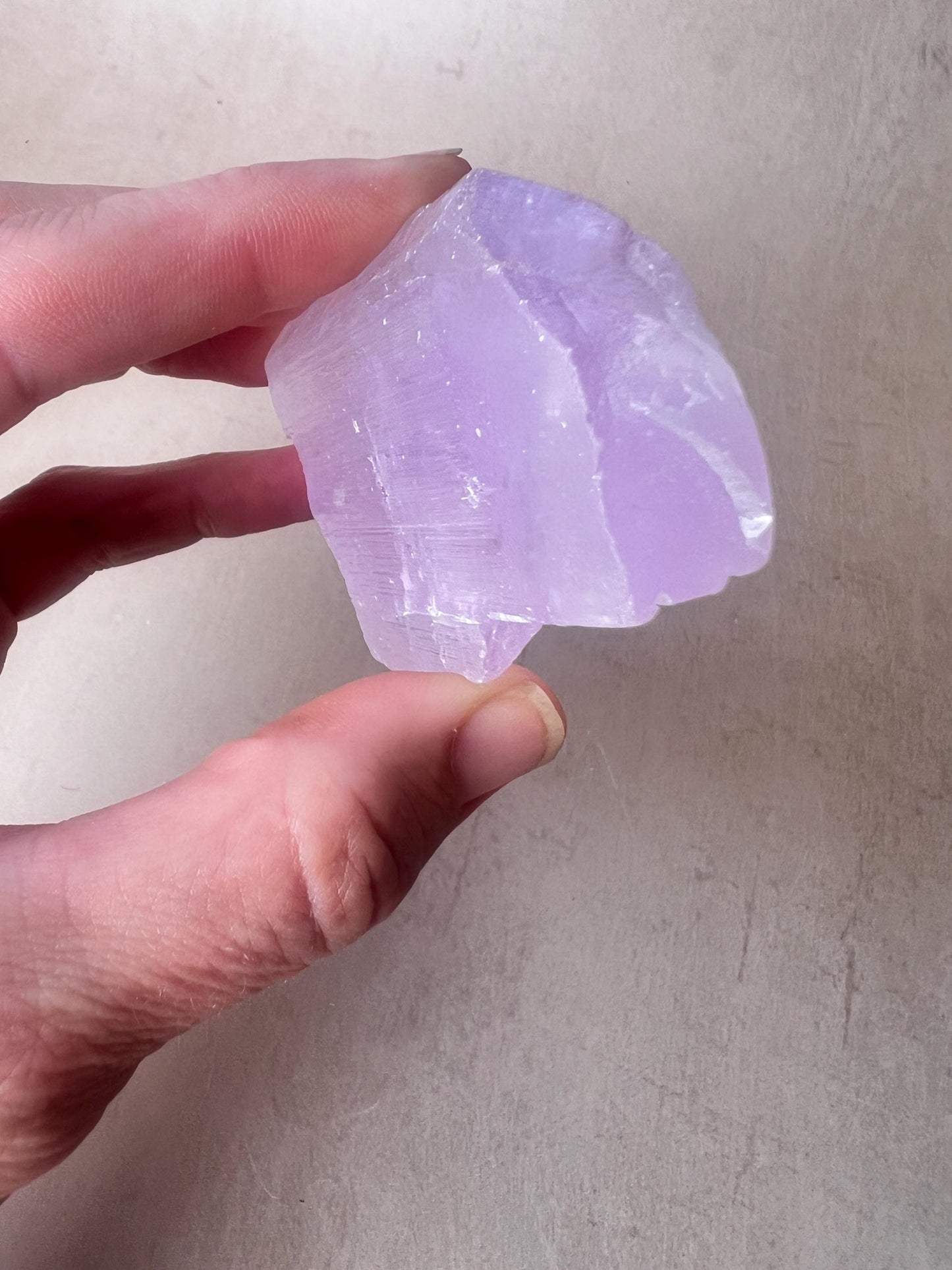 Kunzite Natural Crystal : Large Violet Spodumene from Afghanistan