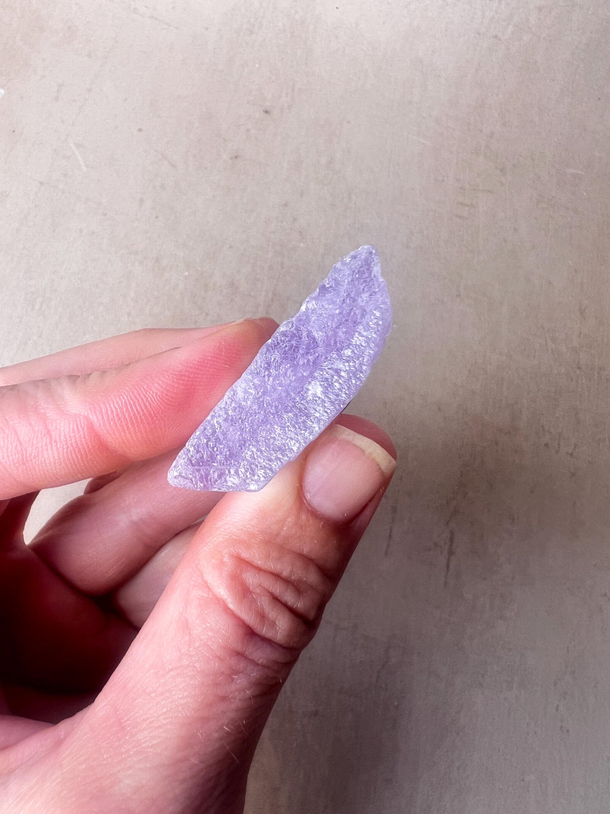 Kunzite Natural Crystal : Violet Spodumene