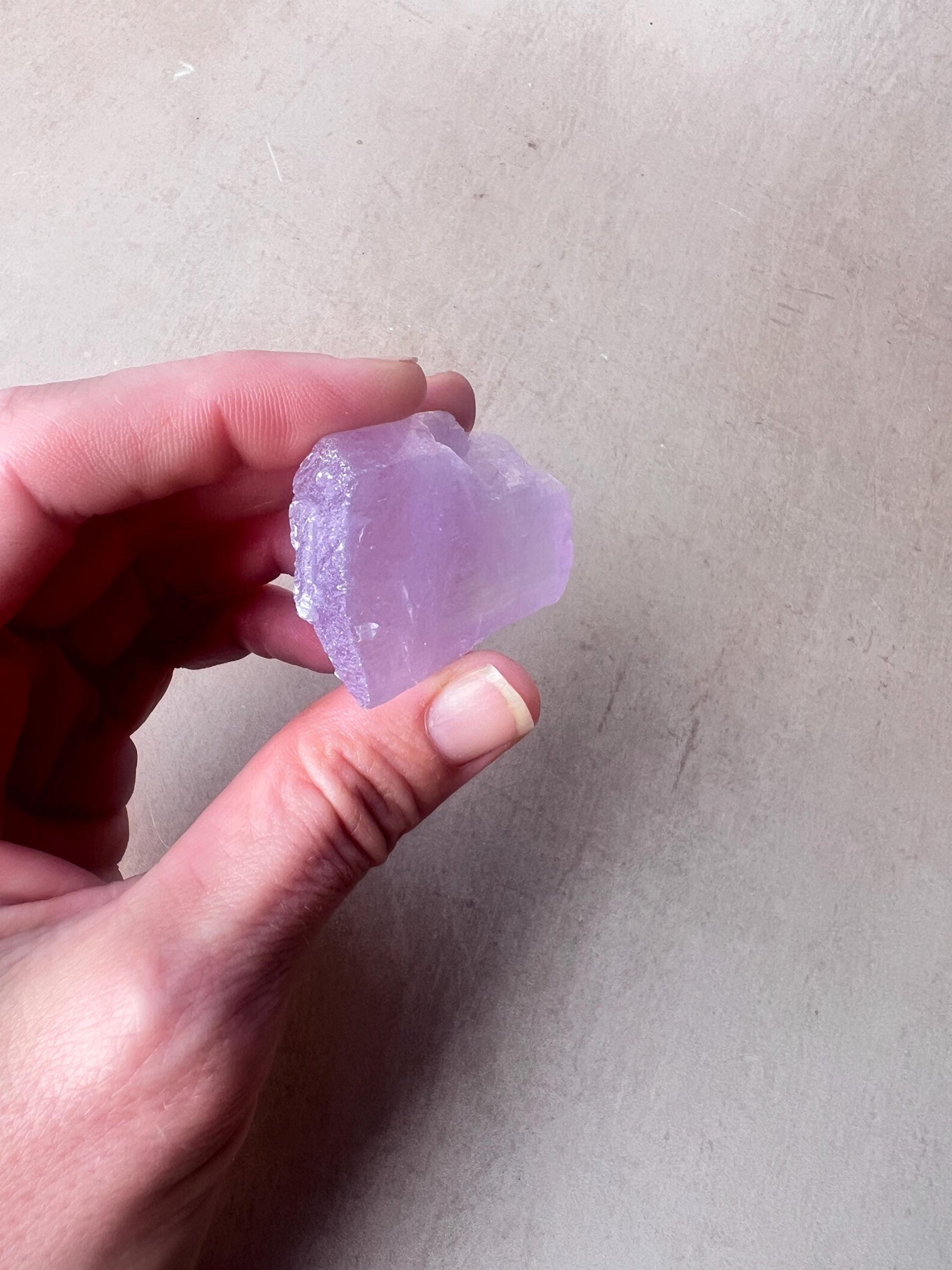 Kunzite Natural Crystal : Violet Spodumene from Afghanistan