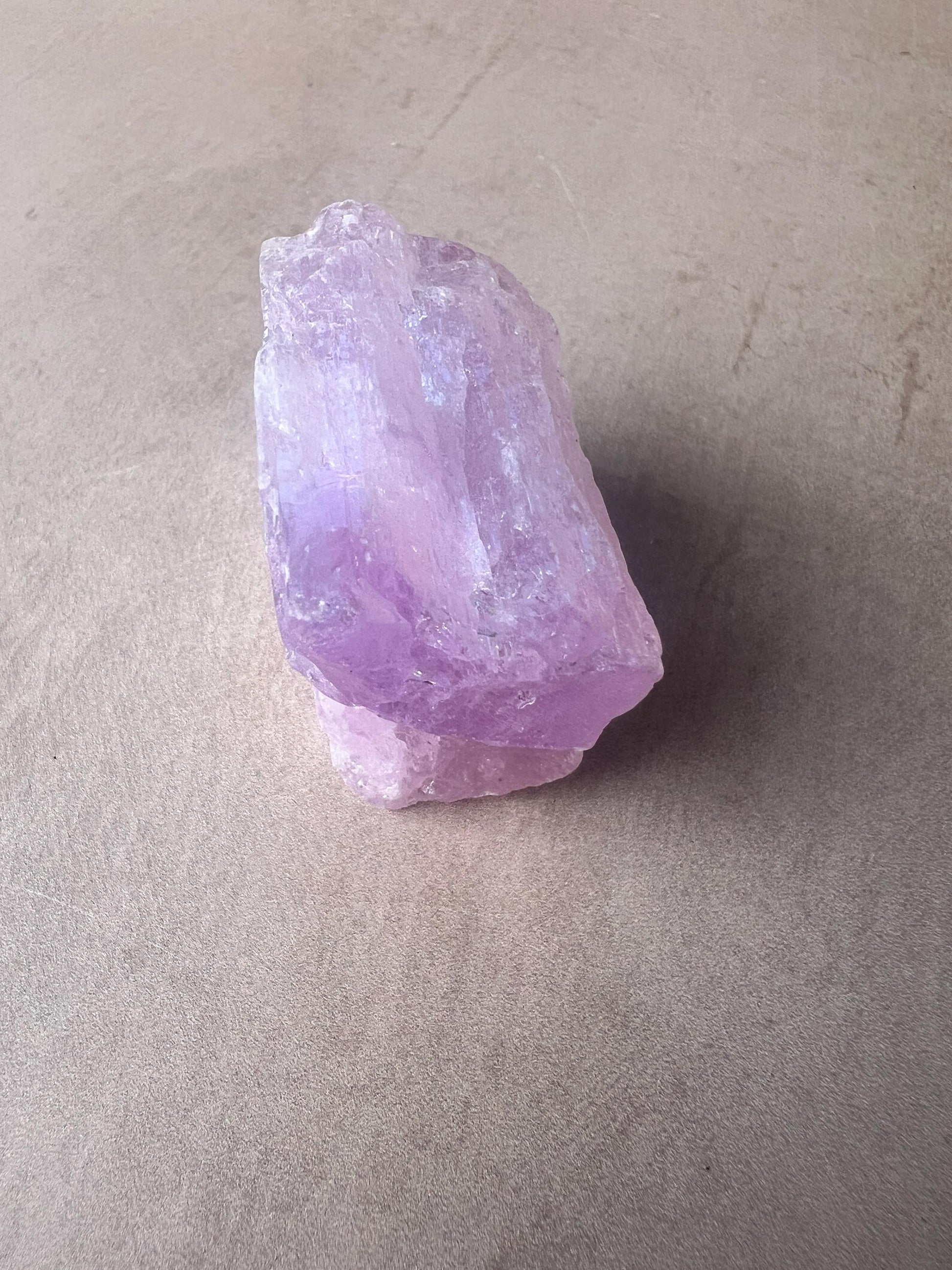 Kunzite Natural Crystal : Violet Spodumene from Afghanistan