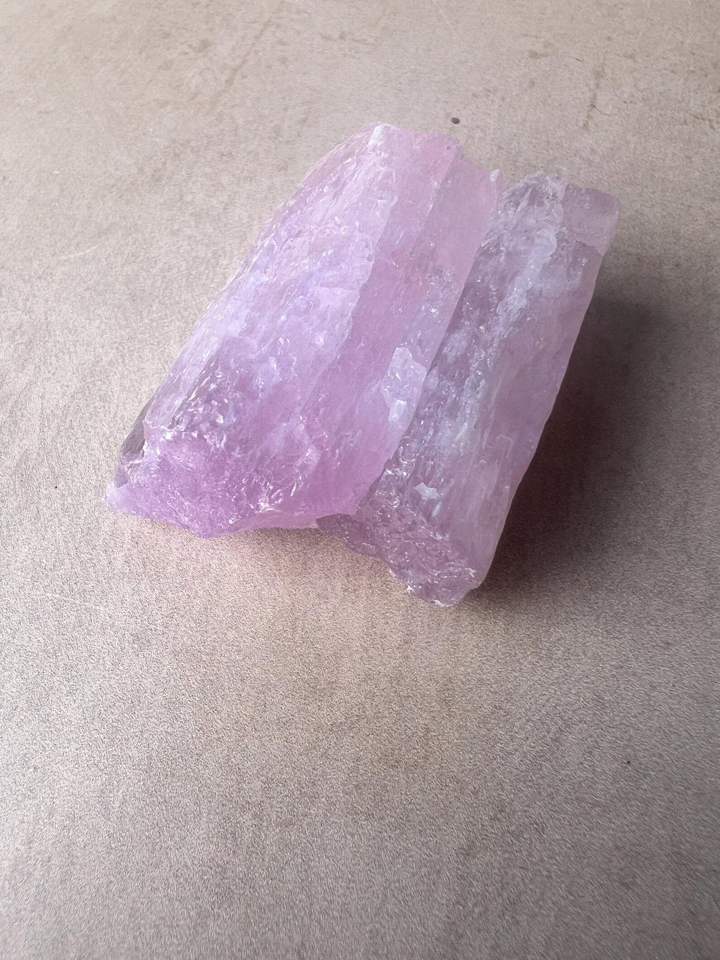 Kunzite Natural Crystal : Violet Spodumene from Afghanistan