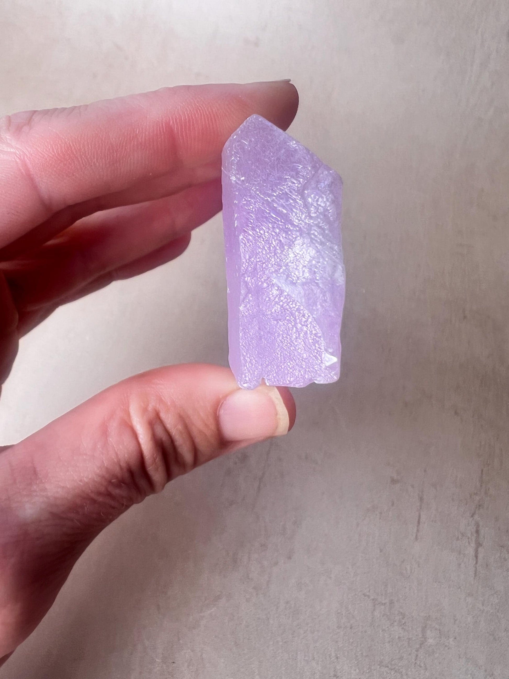 Kunzite Natural Crystal : Large Violet Spodumene from Afghanistan