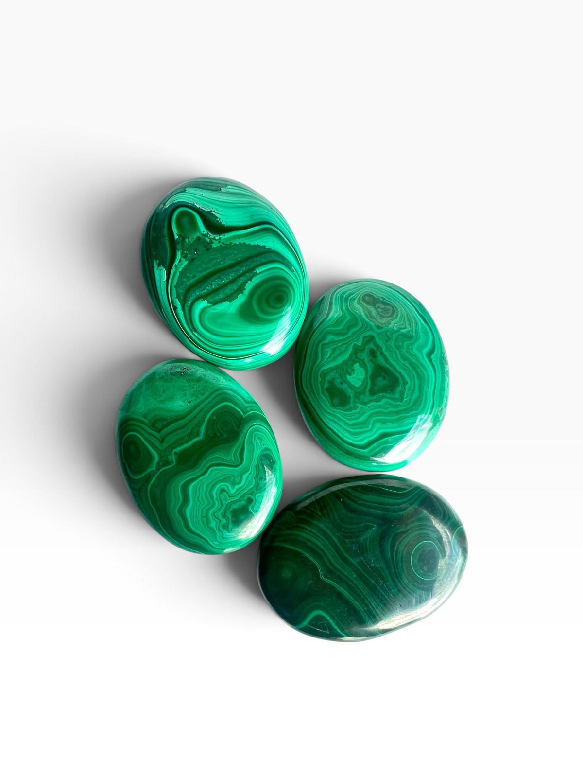 Malachite Flat Small Palm Stones