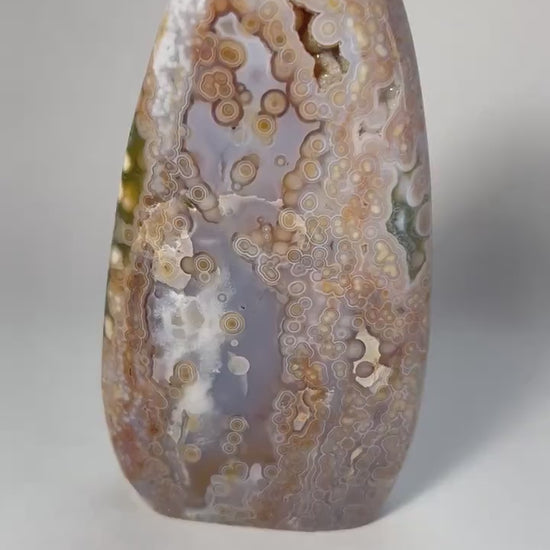 Ocean Jasper Free Form: Bullseye Orbicular Patterning, Vein 3-4