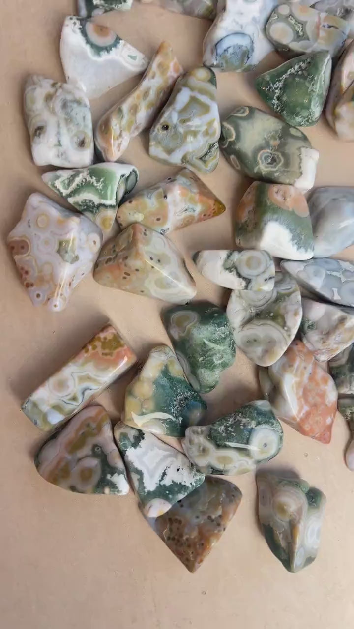 Ocean Jasper Pocket Pieces Vein 8 : High Grade MEDIUM Tumbled Stones