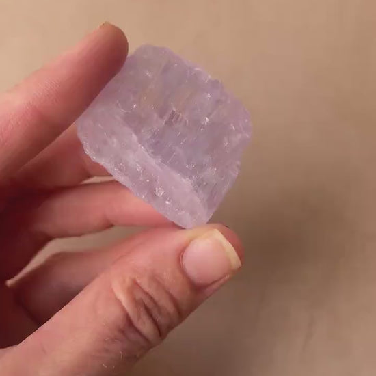 Kunzite Natural Crystal : Violet Spodumene