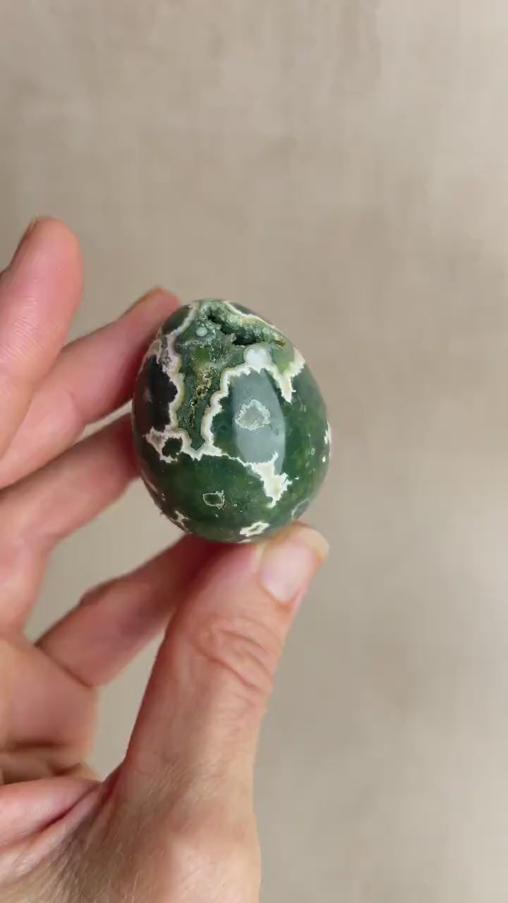Polished Ocean Jasper Egg – Natural Calming Crystal, Meditation Stone (44 mm)
