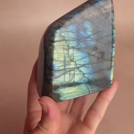 Flashy Labradorite Free Form: Polished Blue Green Crystal, Spiritual Decor