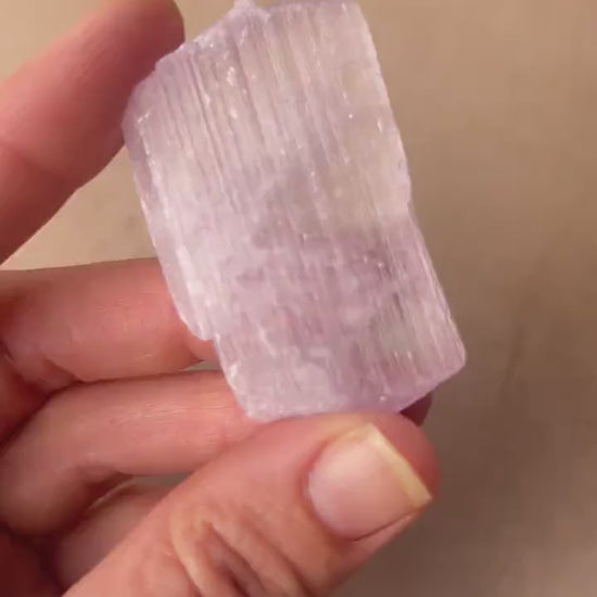 Kunzite Natural Crystal : Violet Spodumene from Afghanistan