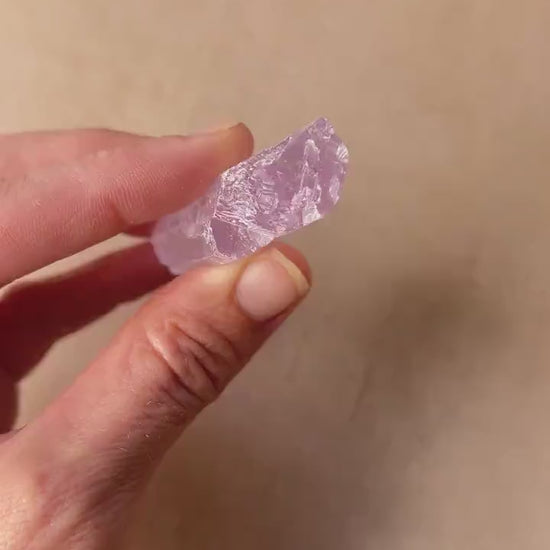 Kunzite Natural Crystal : Violet Spodumene from Afghanistan